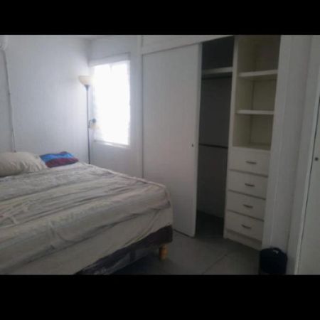 Casa De Huespedes Hotel Ciudad Juárez Kültér fotó